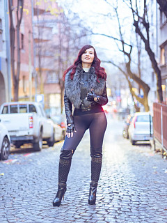 Jeny on a city street in tights image 10