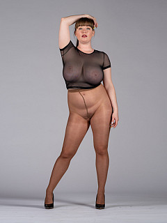 Fat woman with huge tits under...