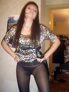 Amateur girls wearing panties under her sheer pantyhose